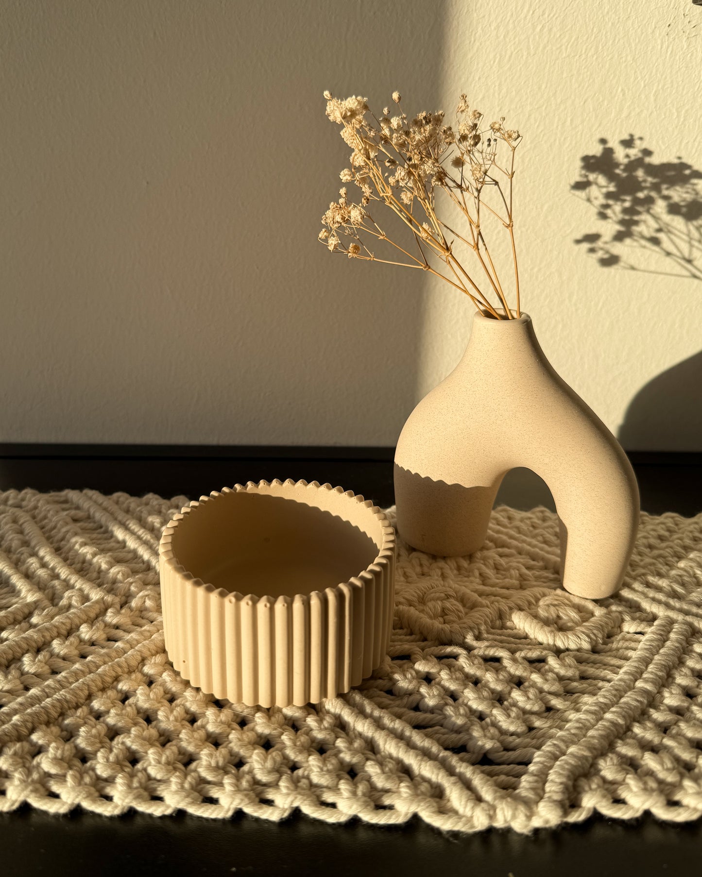 Schmuckschale mit Rillen